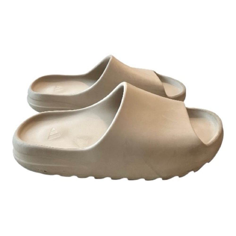 Adidas Yeezy Slides 'Pure - 2021’ - Picture 8 of 11